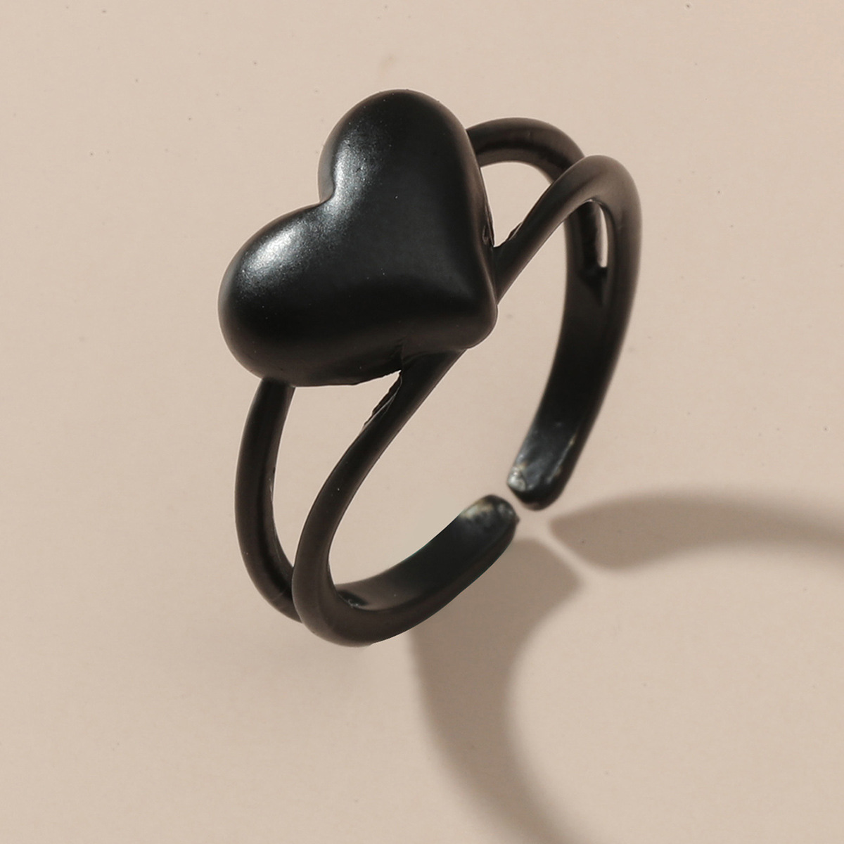 New Fashion Black Peach Heart Multi-layer Ring Wholesale Nihaojewelry display picture 7