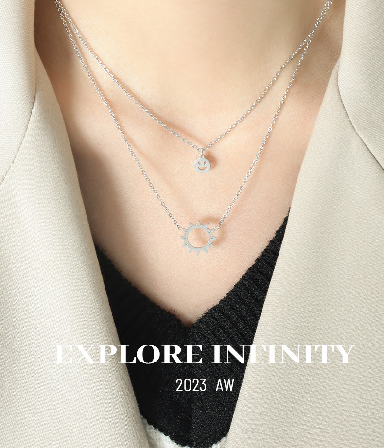 1 Piece Simple Style Sun Smiley Face Titanium Steel Layered Necklaces_colorza_5