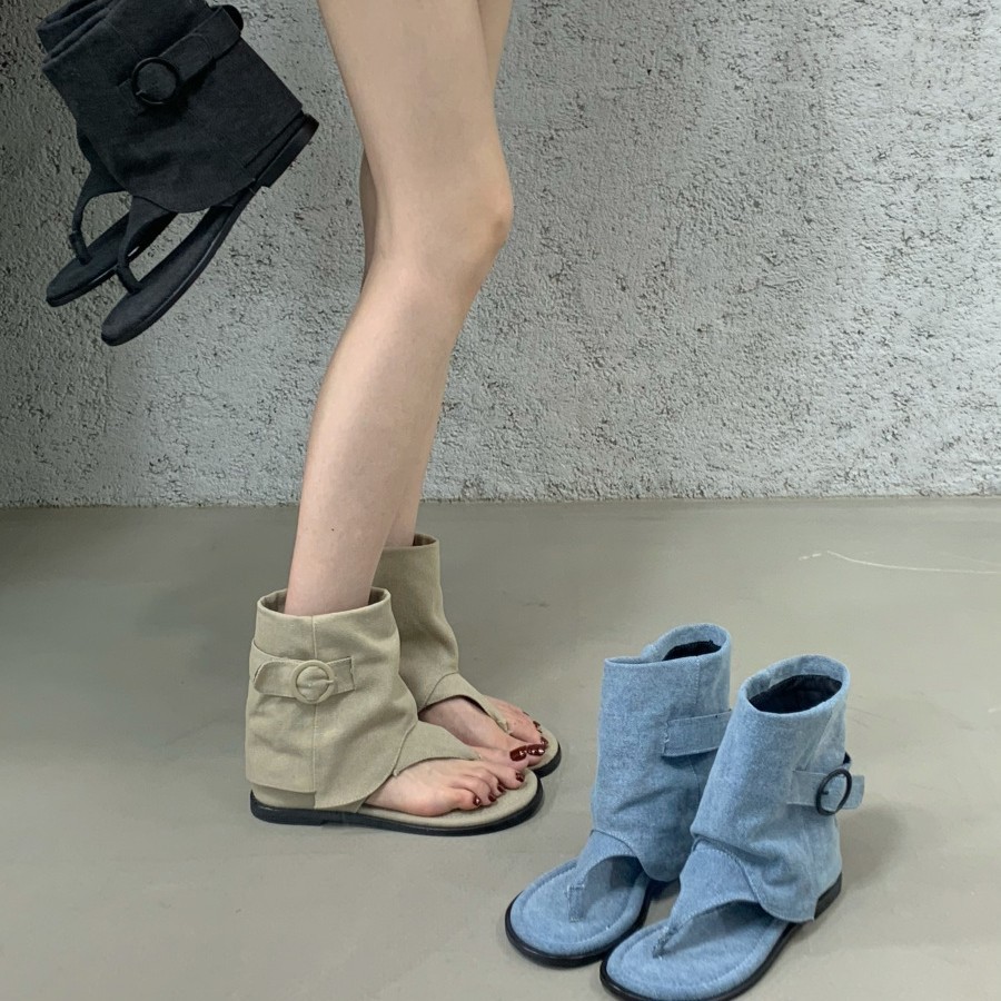 韩国皮带扣套筒夹趾人字拖鞋2025春夏新款复古平底短筒裤管凉靴女