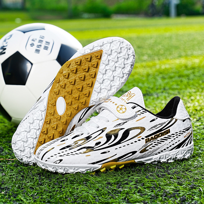 Calcio con nastro magico transfrontaliero per ragazzi e ragazze, scarpe per bambini, scarpe da calcio lunghe con chiodi professionali per studenti delle scuole elementari_voghion.com