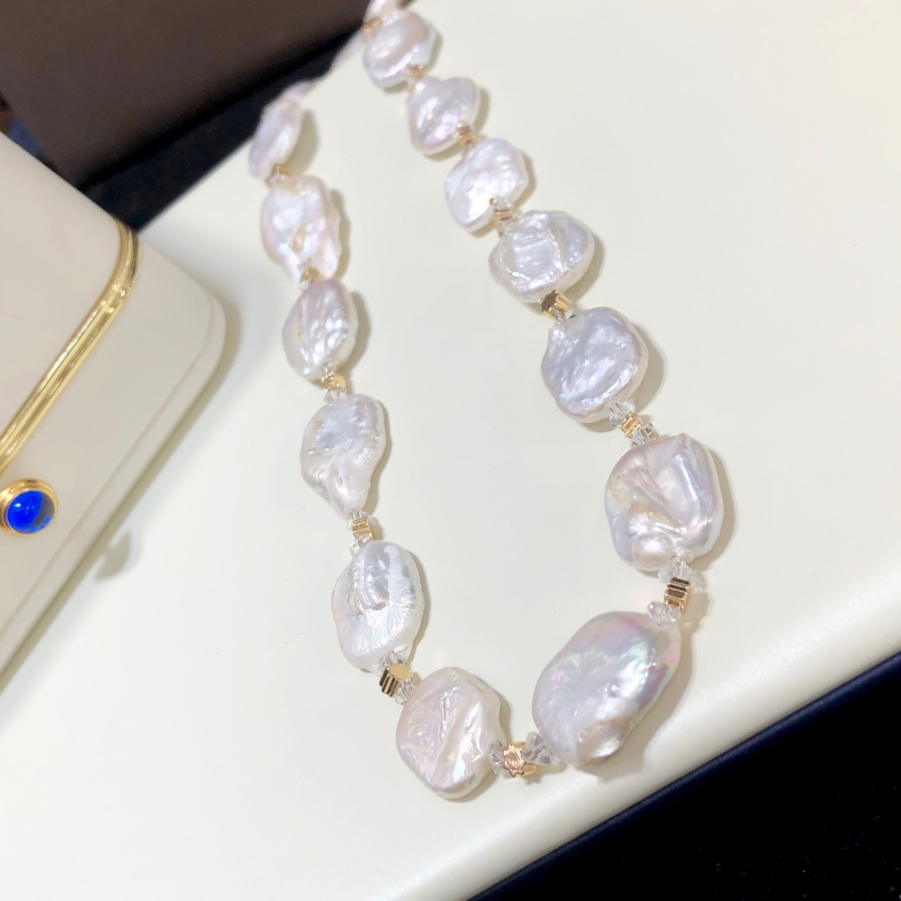 Solid Color Pattern Freshwater Pearl Simple Style Classic Style Solid Color Necklace
