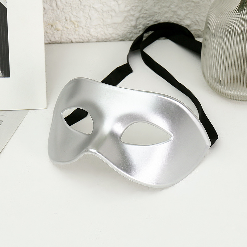 Accesorios de Halloween Ball Adultos Media cara máscara negra Blanca máscara de ojos gruesa para hombres y mujeres artículos de Navidad retro