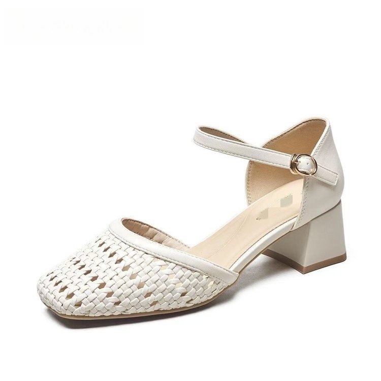 Suave sandalias de moda para mujeres verano de 2026 nuevo estilo ligero versátil casual sandalias marizhen vacías