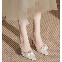 2025夏季尖头细跟浅口高跟鞋女法式新娘鞋超纤内里橡胶底宴会婚庆