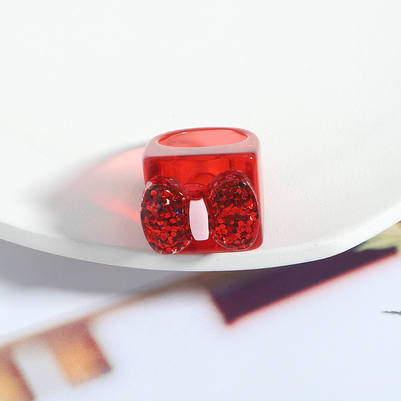 Nihaojewelry Simple Bows Color Resin Ring Wholesale Jewelry display picture 11