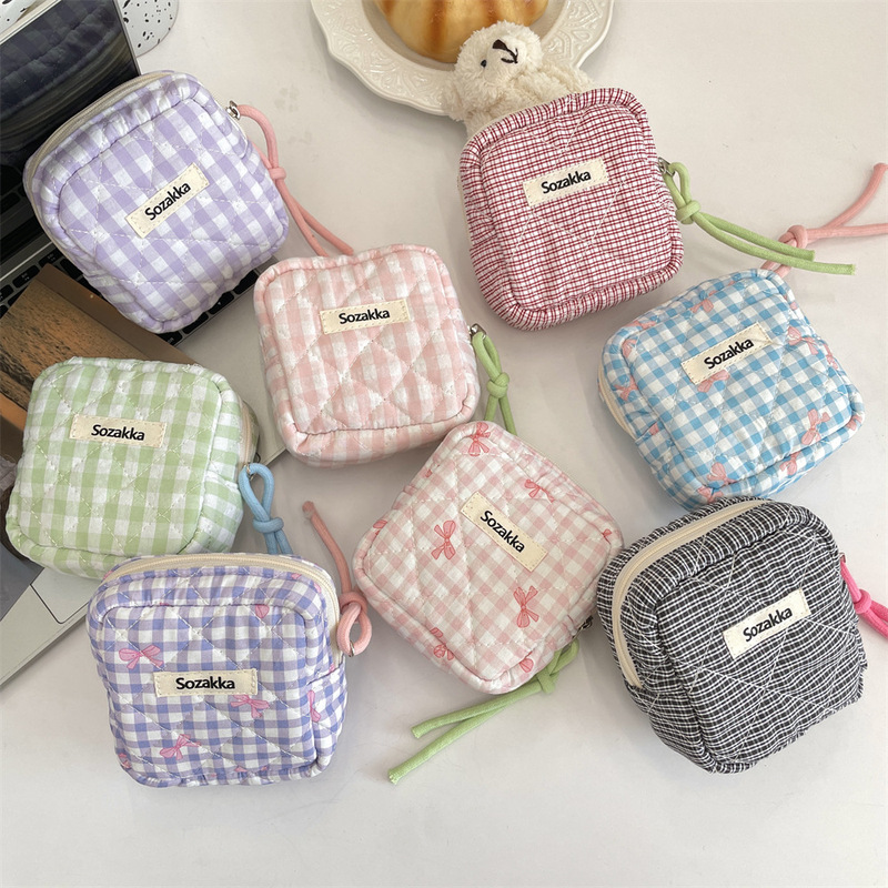 3922 Quilted Cotton Plaid Storage Sanitary Bag Coin Bag Mini Cosmetic Bag Key Sundry Student Bag 3922 Quilted Cotton Plaid Storage Sanitary Bag Coin Bag Mini Cosmetic Bag Key Sundry Student Bag