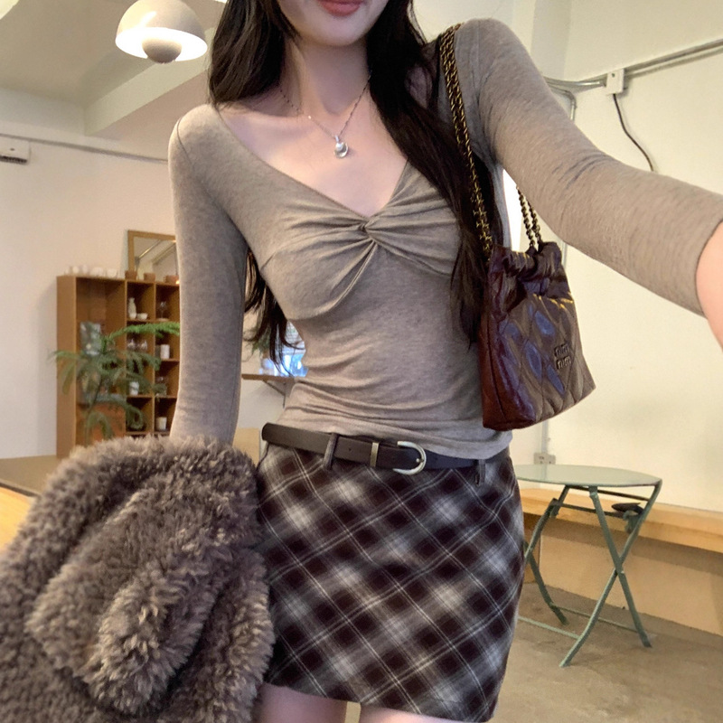 Tencel Wool Knotted Long-Sleeve T-Shirt for Women, Early Spring New Style, Stylish Off-Shoulder Design, Slim-Fit Base Top