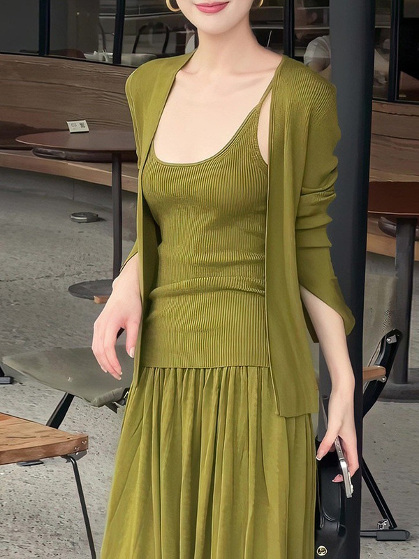 初秋绿色无袖针织背心休闲显瘦开衫套装女半身裙三件套氨纶拼接|undefined