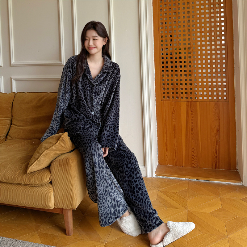 Demi-season flannel pijama
