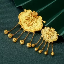 吊坠;项链;手链