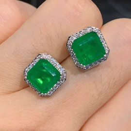 首饰套装;戒指;吊坠