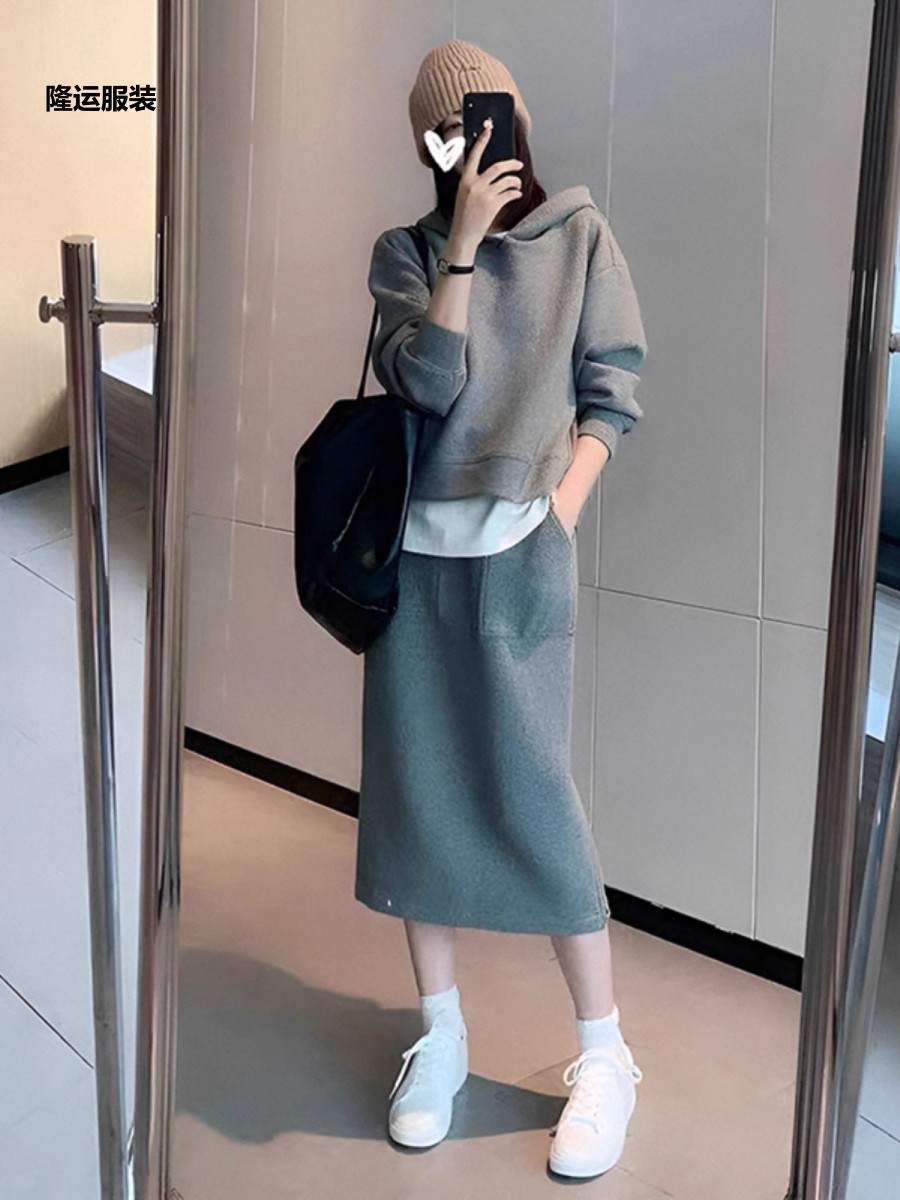 2024 봄, 가을 새로운 스타일 하이 엔드 가벼운 성숙한 스타일 홍콩 스타일 캐주얼 운동복 스웨트 투피스 양복 스커트 여성 의류