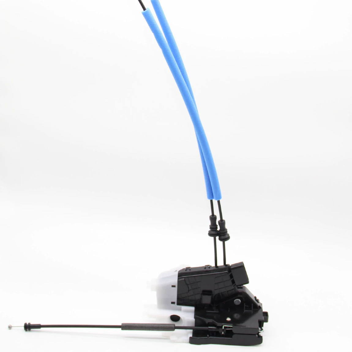 81420D3000 подходит для нового актуатора замка двери автомобиля Tucson 81420-D3000.