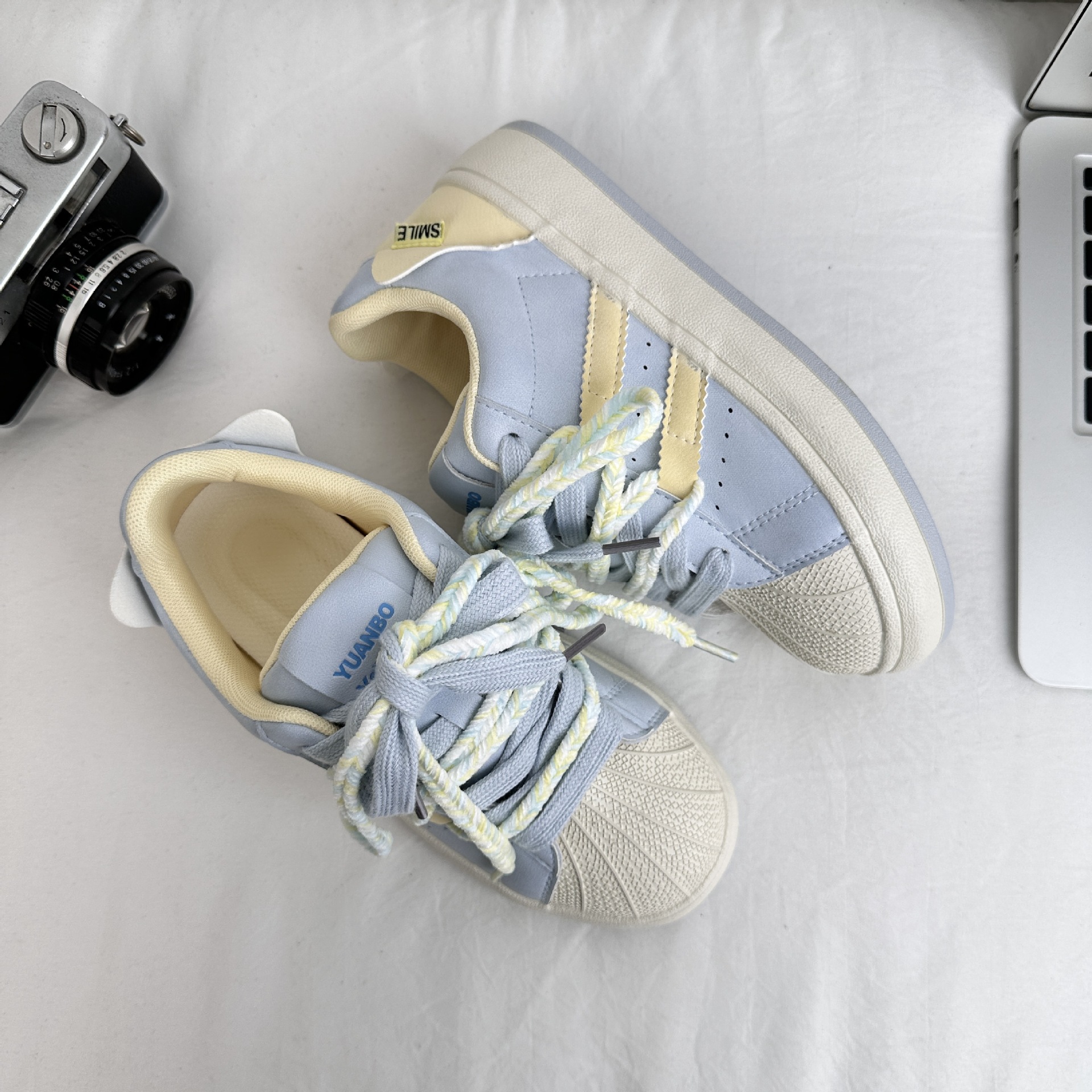 Yuanbo 2025 primavera nuevo estilo estudiante salvaje versión coreana de zapatos de lona zapatillas deportivas de nicho para mujer zapatos blancos pequeños image 7