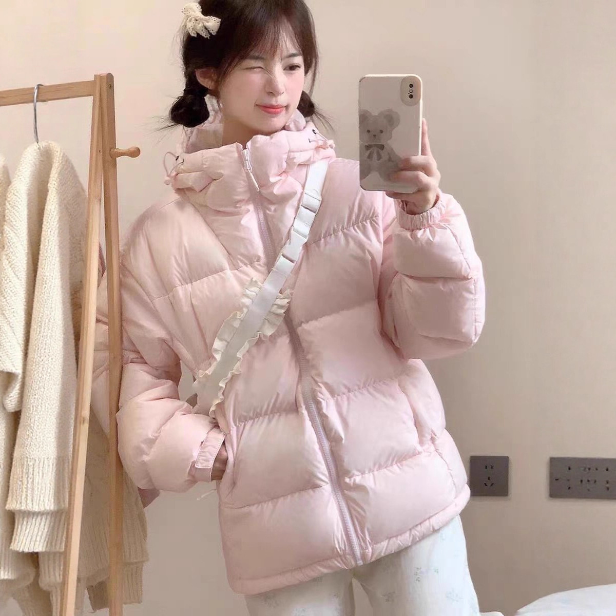 Same Style down Jacket for Women 2025 Winter New Hooded White Duck down Warm Bread Jacket Couple Thickeneded Jacket
