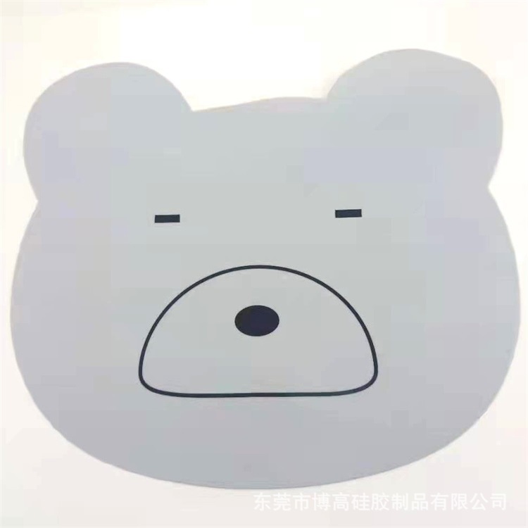 狗熊餐垫.jpg