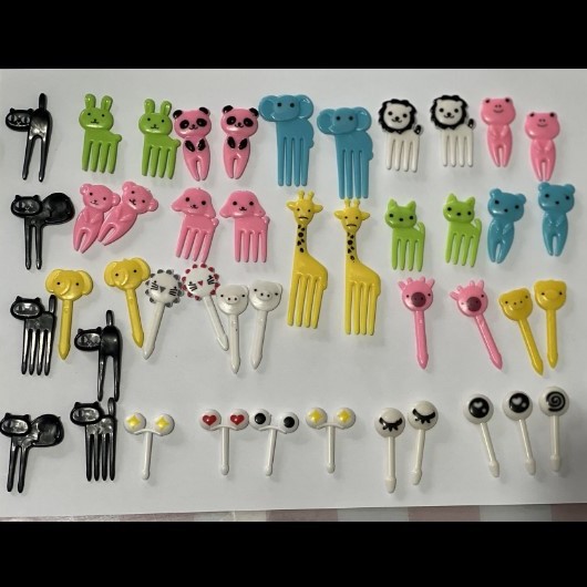 Uso doméstico Cartoon Tenedores para fruta para niños Creativo Animales para niños Set de palillos de plástico para fruta Palillos para fiambrera