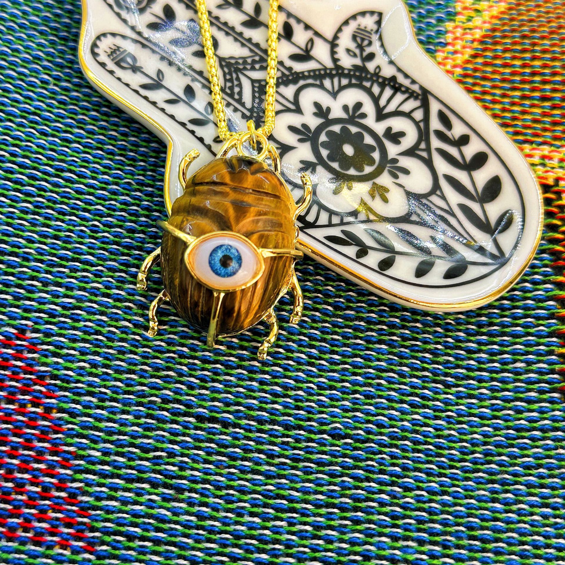 Women's Gender Natural Stone Copper Exaggerated Funny Carving Insect Pendant Necklace