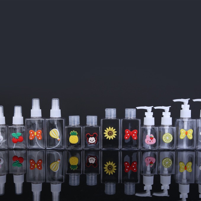 Botella de spray OEM botella de presión botella de tapa abierta 30 / 50 / 70 / 100 ml se puede imprimir etiquetado botella vacía personalizada