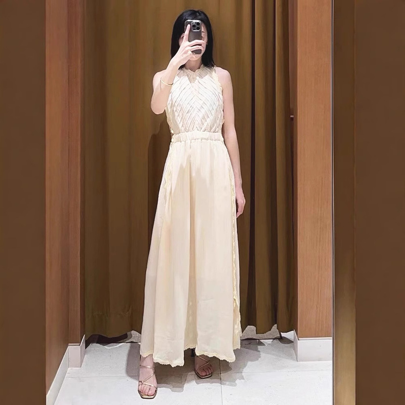 25 Spring and Summer New French Style Lace Patchwork Linen Blended Pleated Long Sleeveless Waisted dress