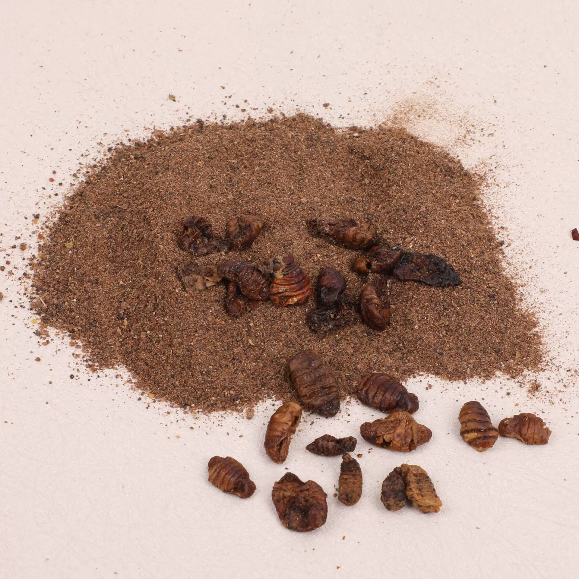 跨境专供蚕蛹粉30千克装自产自销纯天然农产品批发宠物养殖饲料