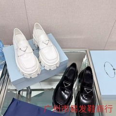广州普P家新款三角扣徽标轮胎厚底乐福鞋百搭舒适网红爆款必备单