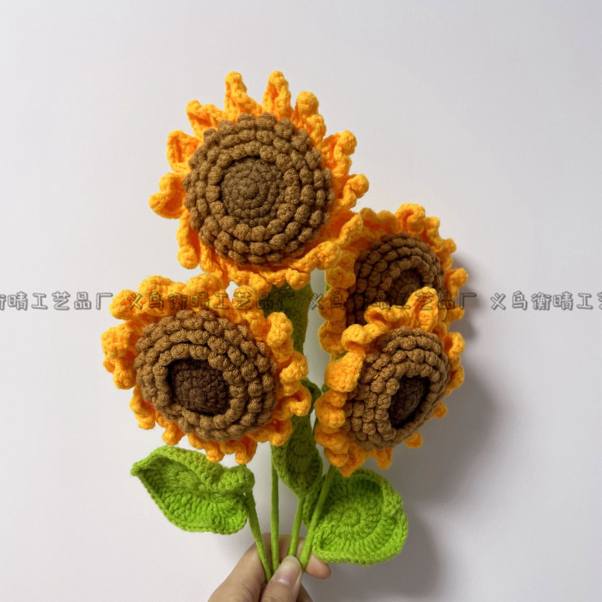 Lily tejido a mano acabado rosa Lily Tulip flor artificial lana ramo regalo