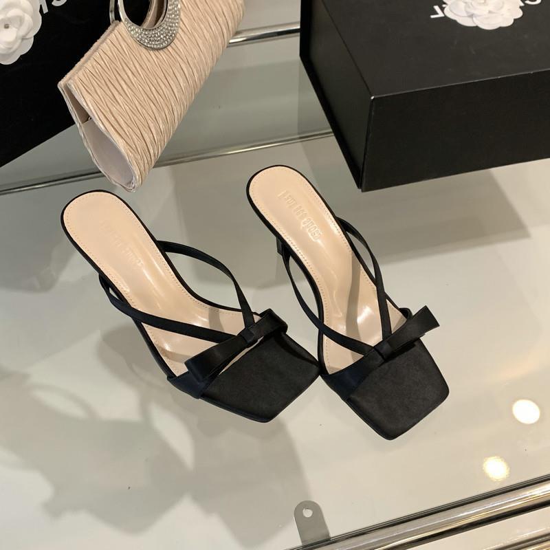 Mule with bow open toe heels