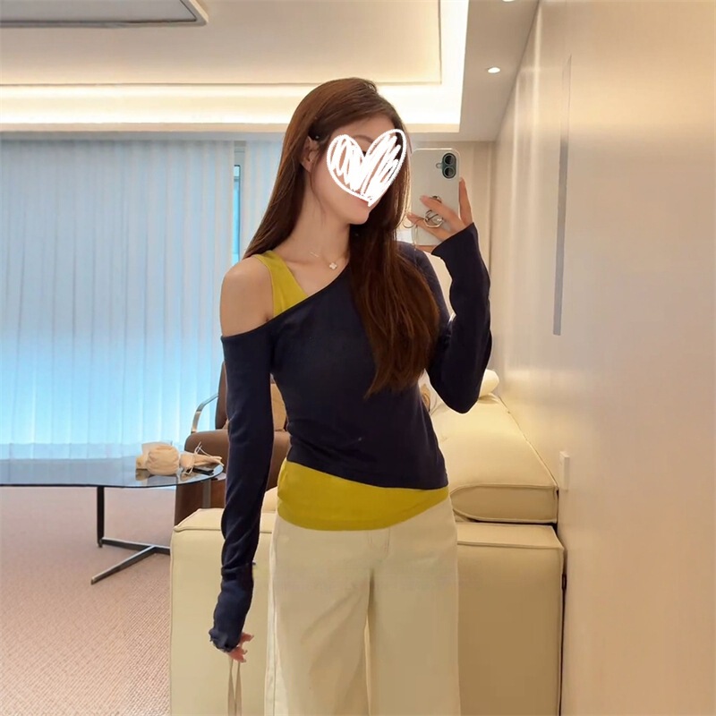 YIDENG コントラストカラーフェイクツーピースオフショルダー Tシャツレディーススタイル不規則な長袖ボトムシャツトップイントレンド|undefined