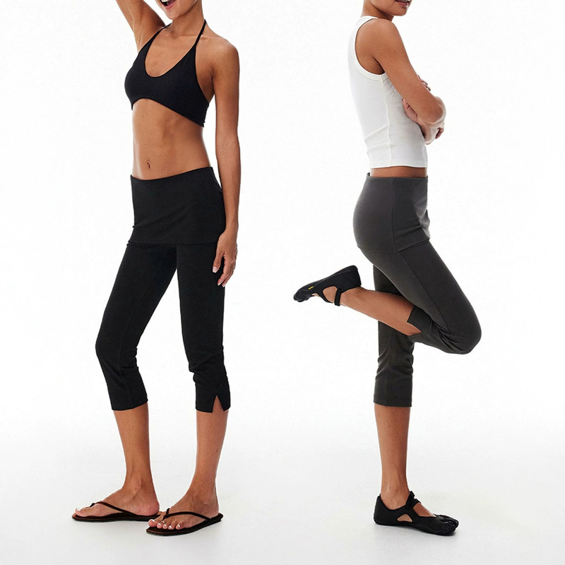 In-stock American-style sexy butt-flap design fitness yoga capri pants for women, elastic tight-fitting sports slit capri pants In-stock American-style sexy butt-flap design fitness yoga capri pants for women, elastic tight-fitting sports slit capri pants