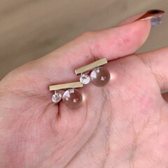 S925纯银几何平衡木清透白水晶闪钻几何耳钉女高级感耳饰精致简约