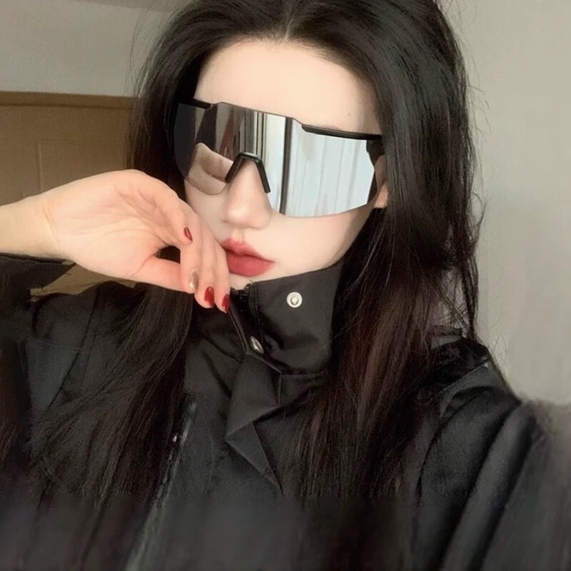 Dengshigao 2024 New Cycling Mountaineering Running Outdoor Eye Protection Sunglasses Men and Women Fashion Day and Night Two Sunglasses