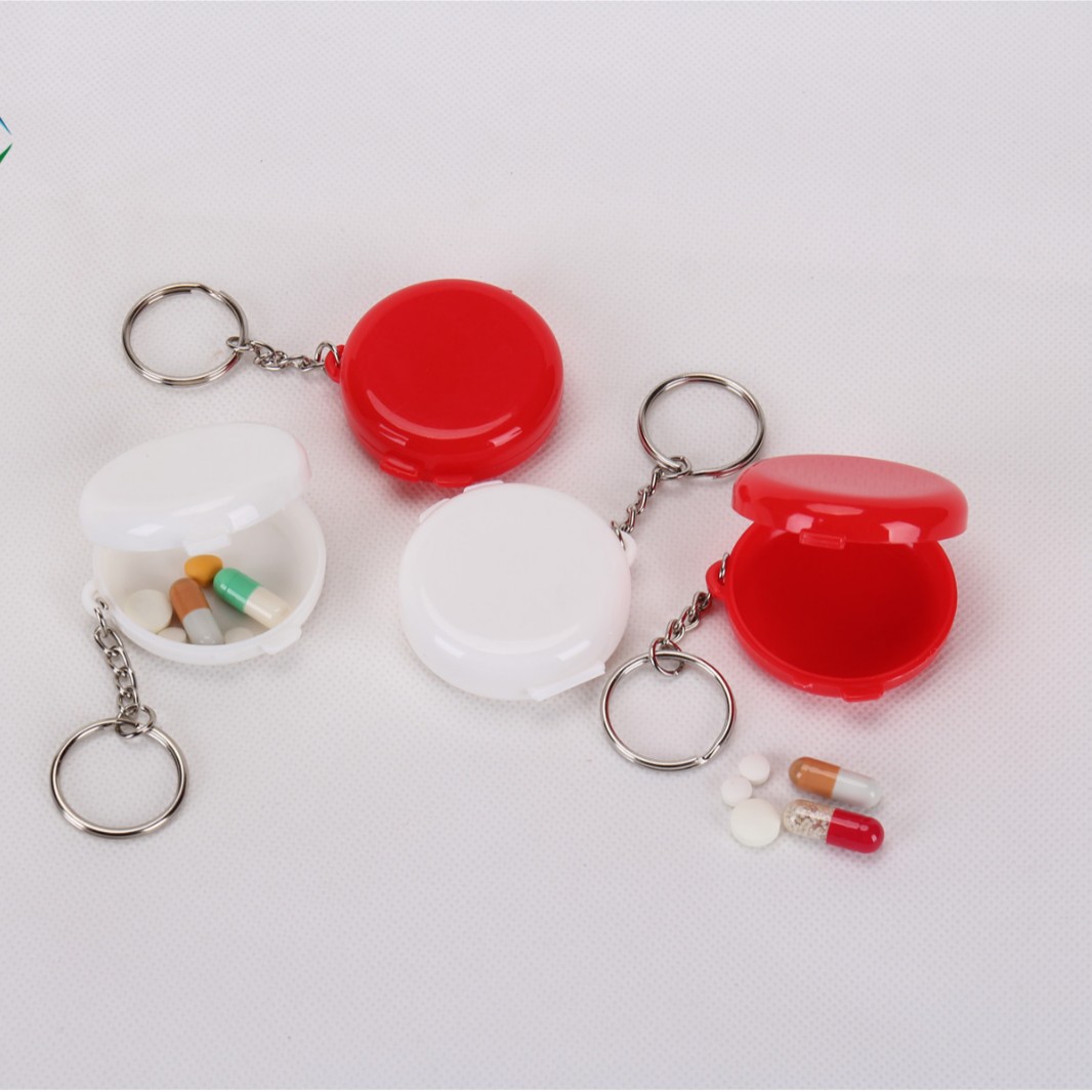 厂家钥匙扣型便携式一日药盒 迷你收纳盒  便携零钱盒