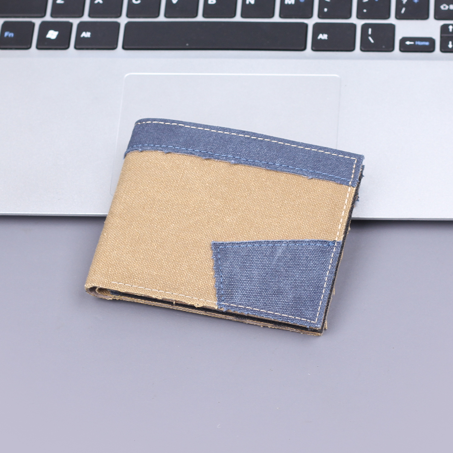 13.821 marrón horizontal