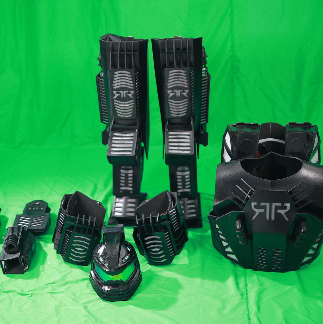 Ropa de luz eléctrica LED control remoto rendimiento de cambio de color robot luminoso mecha portátil electrodoméstico humano props mecha