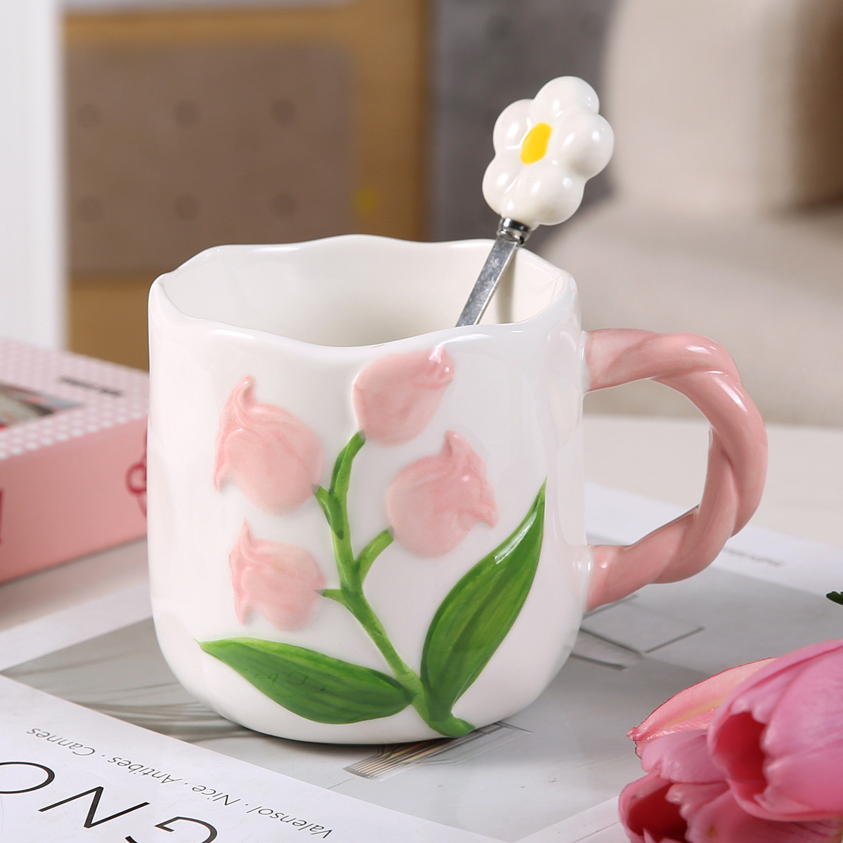 Tazas de Tulipán de cerámica creativa casera tazas de desayuno para parejas tazas de café para mujeres nuevas 2025 alto valor facial