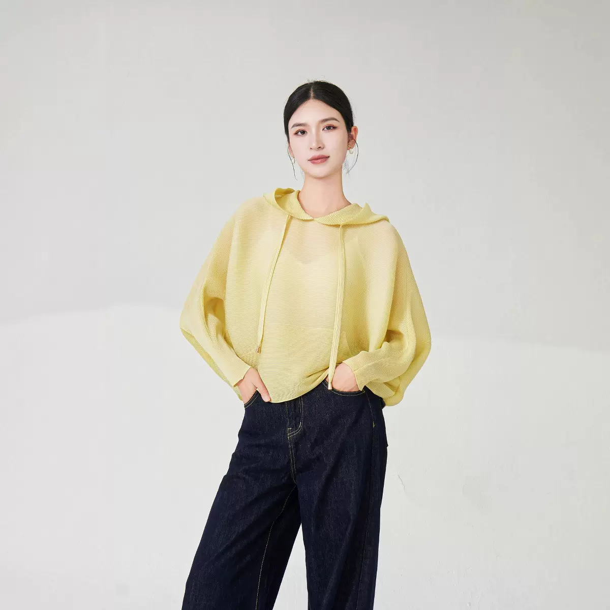 三宅褶皱卫衣上衣女2025年秋季新款宽松大码休闲百搭T恤连帽外套