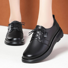 真皮单鞋女春秋新款妈妈鞋平底防滑软皮软底系带深口女士皮鞋