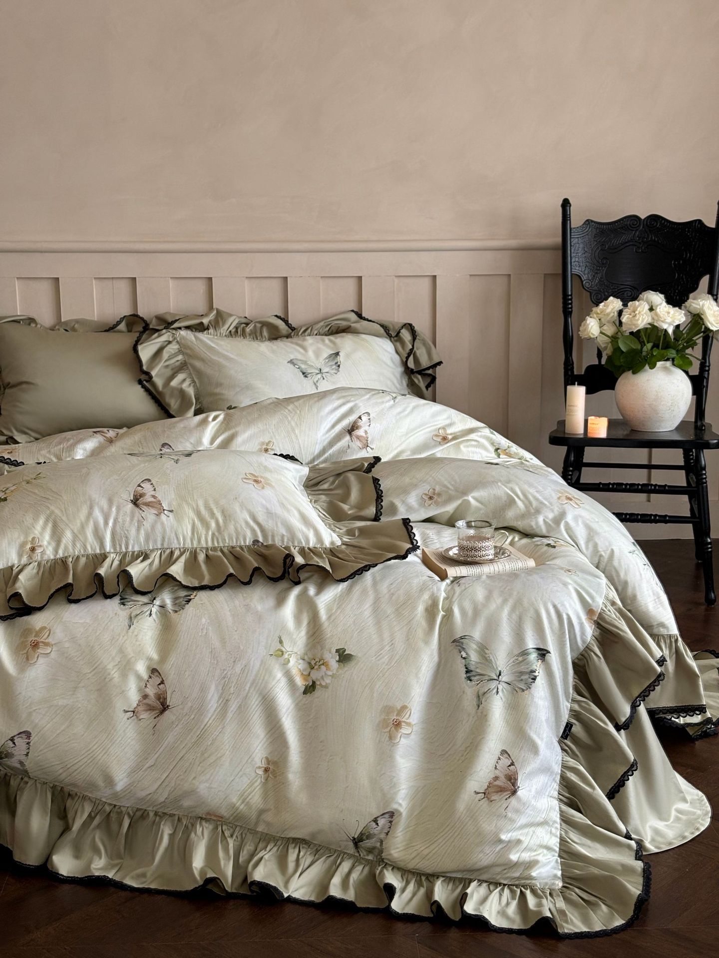 Nordisk vintage boho påslakanset i ren bomull med spets_voghion.com