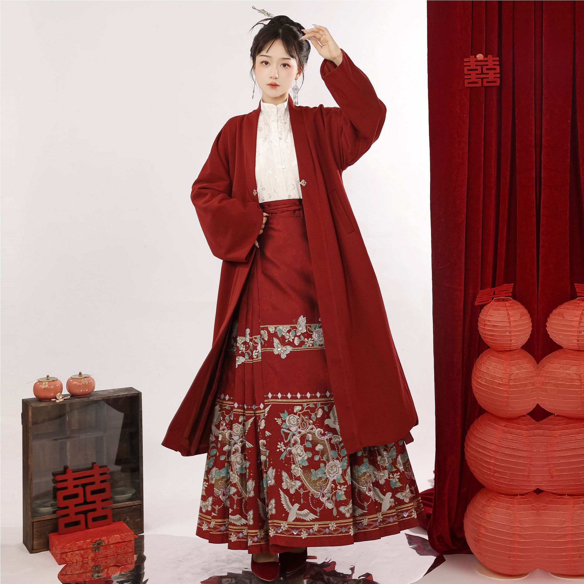 Ming-Style Hanfu Knitted Airplane Sleeve Top with Imitation Floral Gold Brocade Horse Face Skirt for Women, Red Wool Coat for Chinese New Year