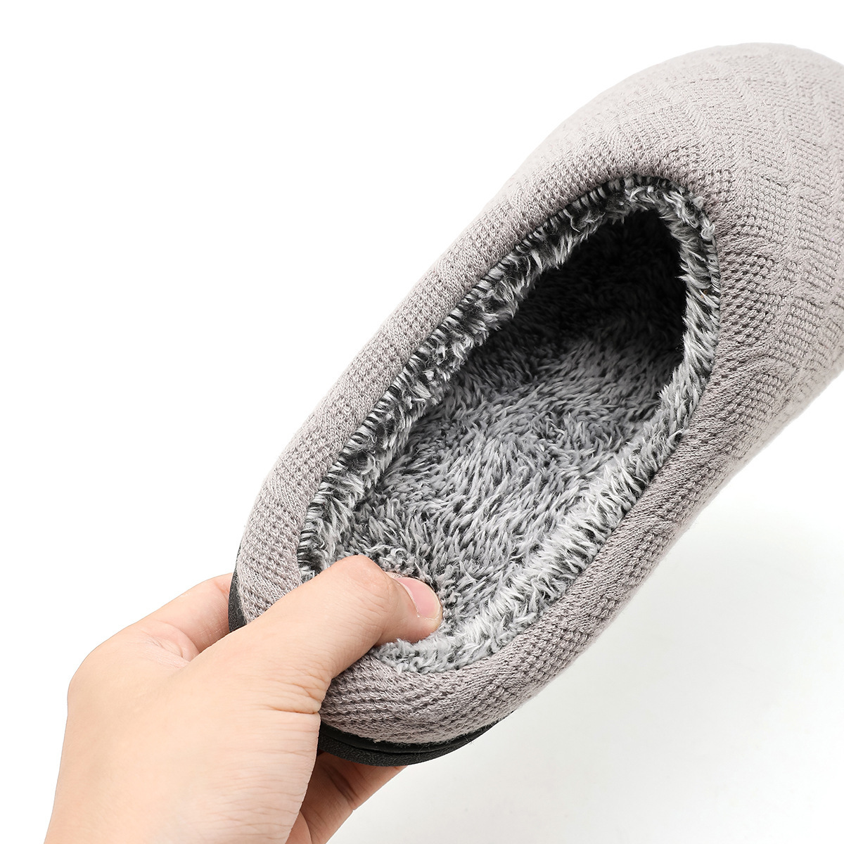 New woolly slippers with warm couples cotton slippers non-slip plus wool thickening cotton drag soft bottom in autumn and winter_voghion.com