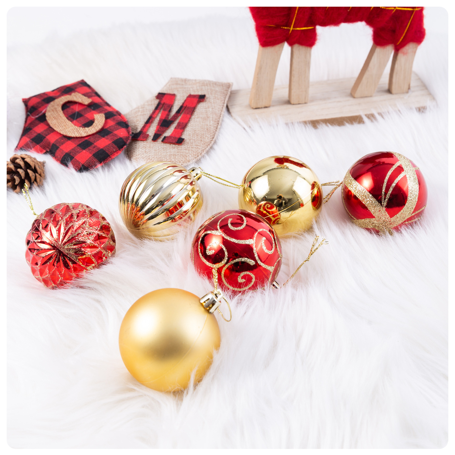 christmas ornaments for tree.j