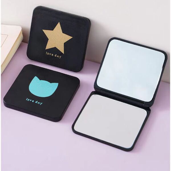 Small handheld cute folding double-sided mirror for students