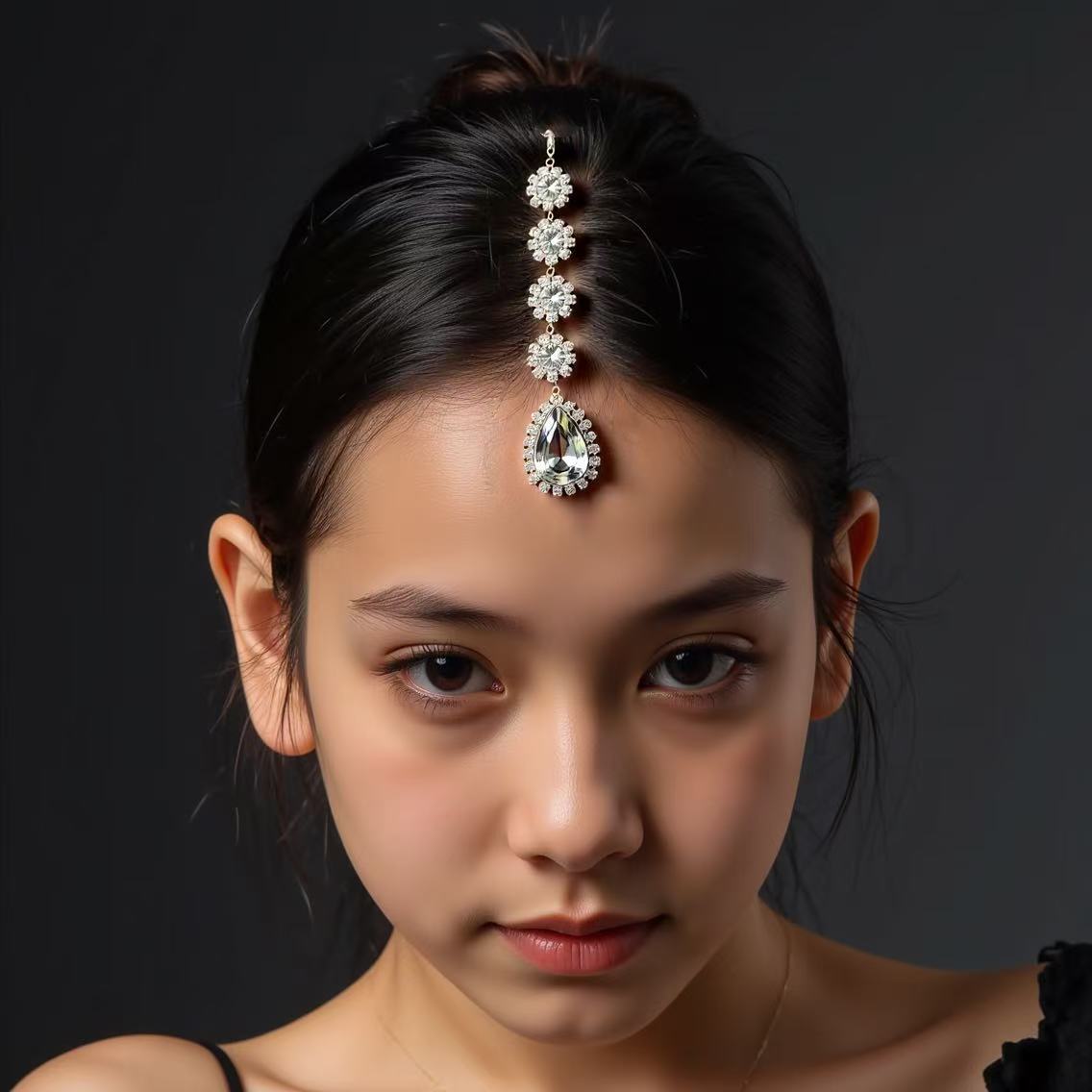 Cross-Border Full Diamond Water Drop Pendant One-Piece Hairpin Bride Flower Rhinestone Forehead Chain Indian Traditional Accessories for Women