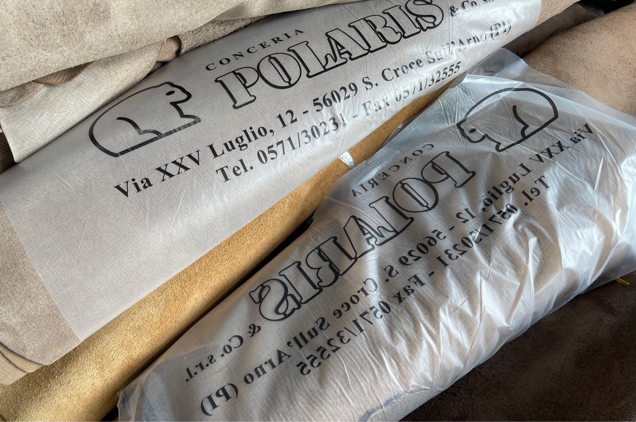 意大利北极熊Polaris 头层牛皮1.5mm 两款17/尺 一张起批