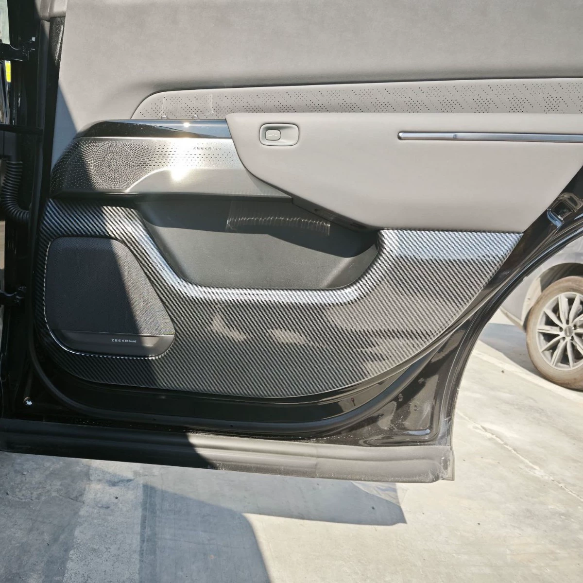 Подходит для дверей Jikrypton 7X с защитой от ударов, поддерживает прямую доставку.