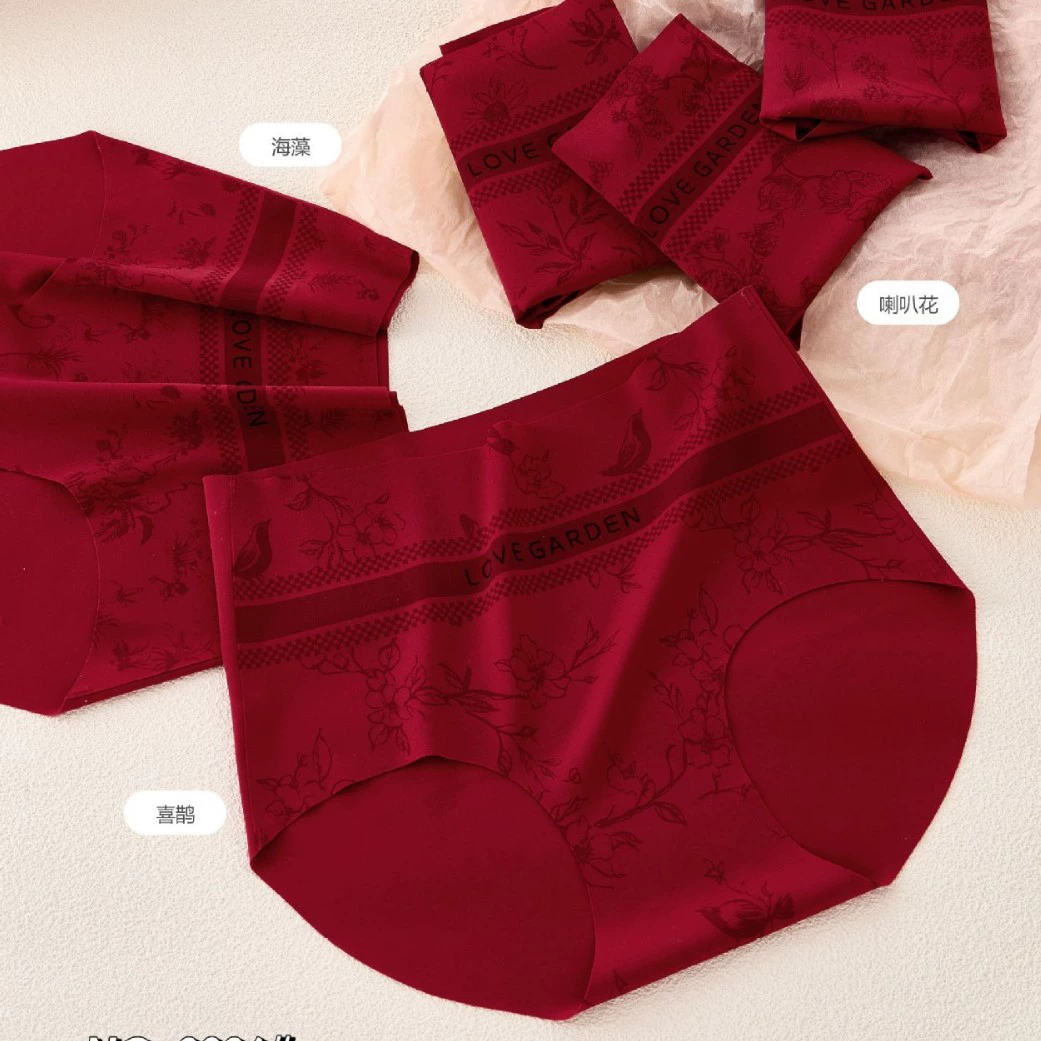 Новогодние анколаские красные женские трусики с треугольником