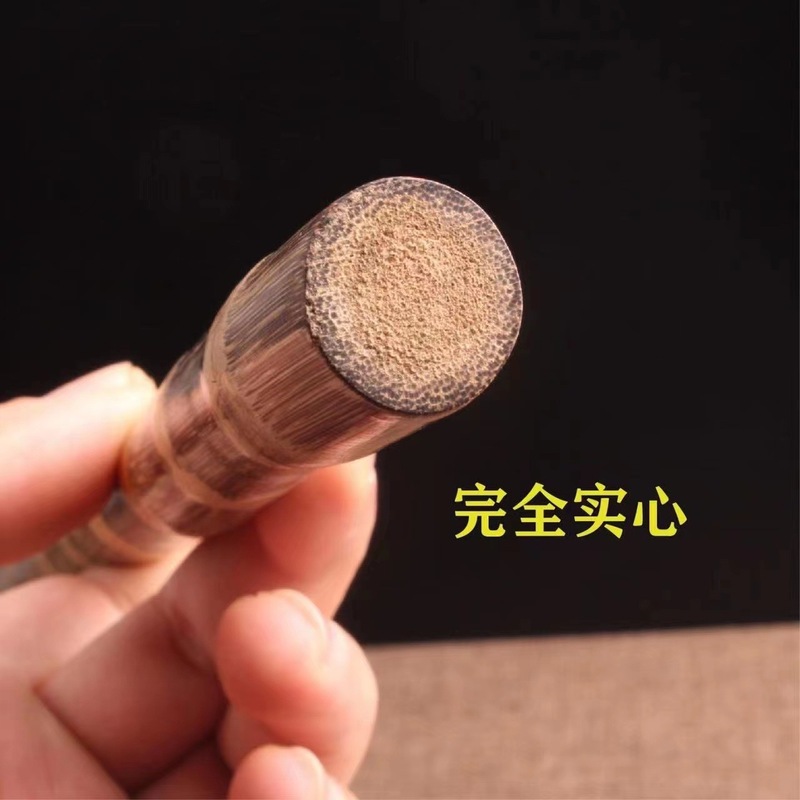 羅漢竹の棒は手で磨きます。|undefined