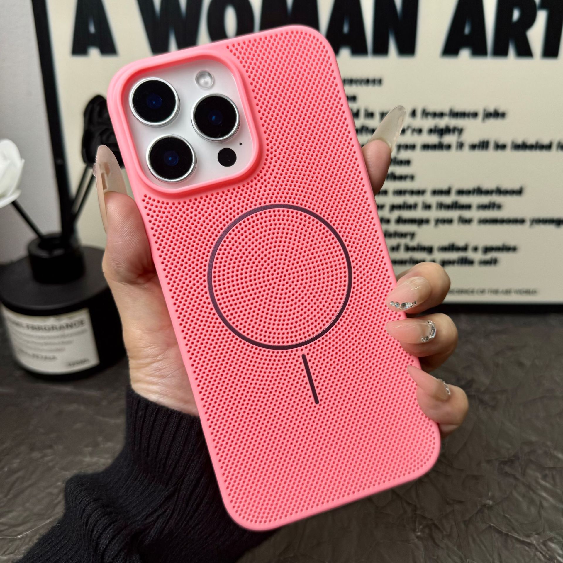 Verano nuevo estilo de disipación de calor de panal magnético para iPhone15 Apple 16ProMax funda para teléfono móvil 14 nuevo estilo 13 mujer