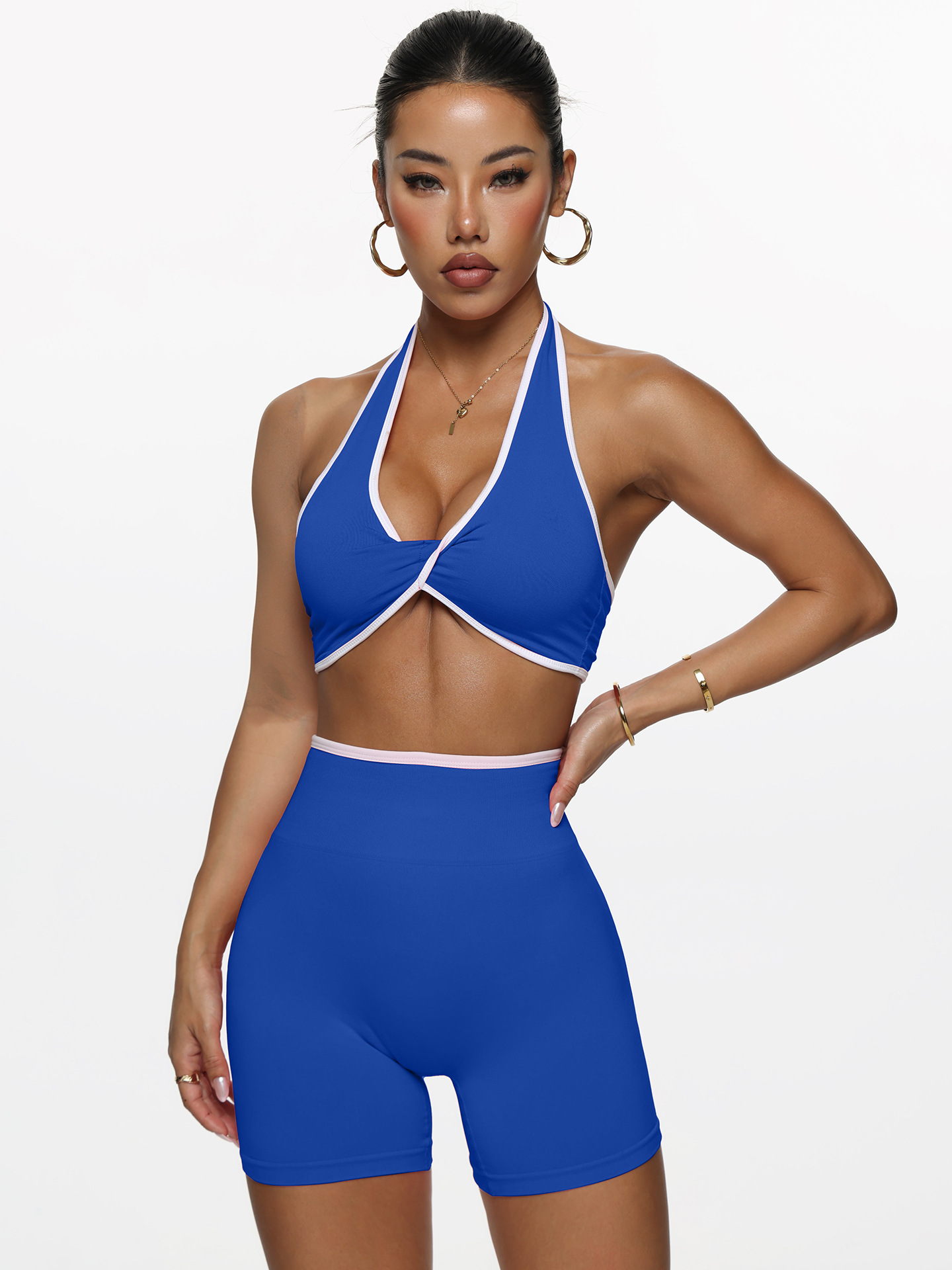 Traje de yoga sin costuras europeo y americano, color de contraste femenino, torcedura, sujetador de yoga, tops de fitness para correr, pantalones cortos de yoga